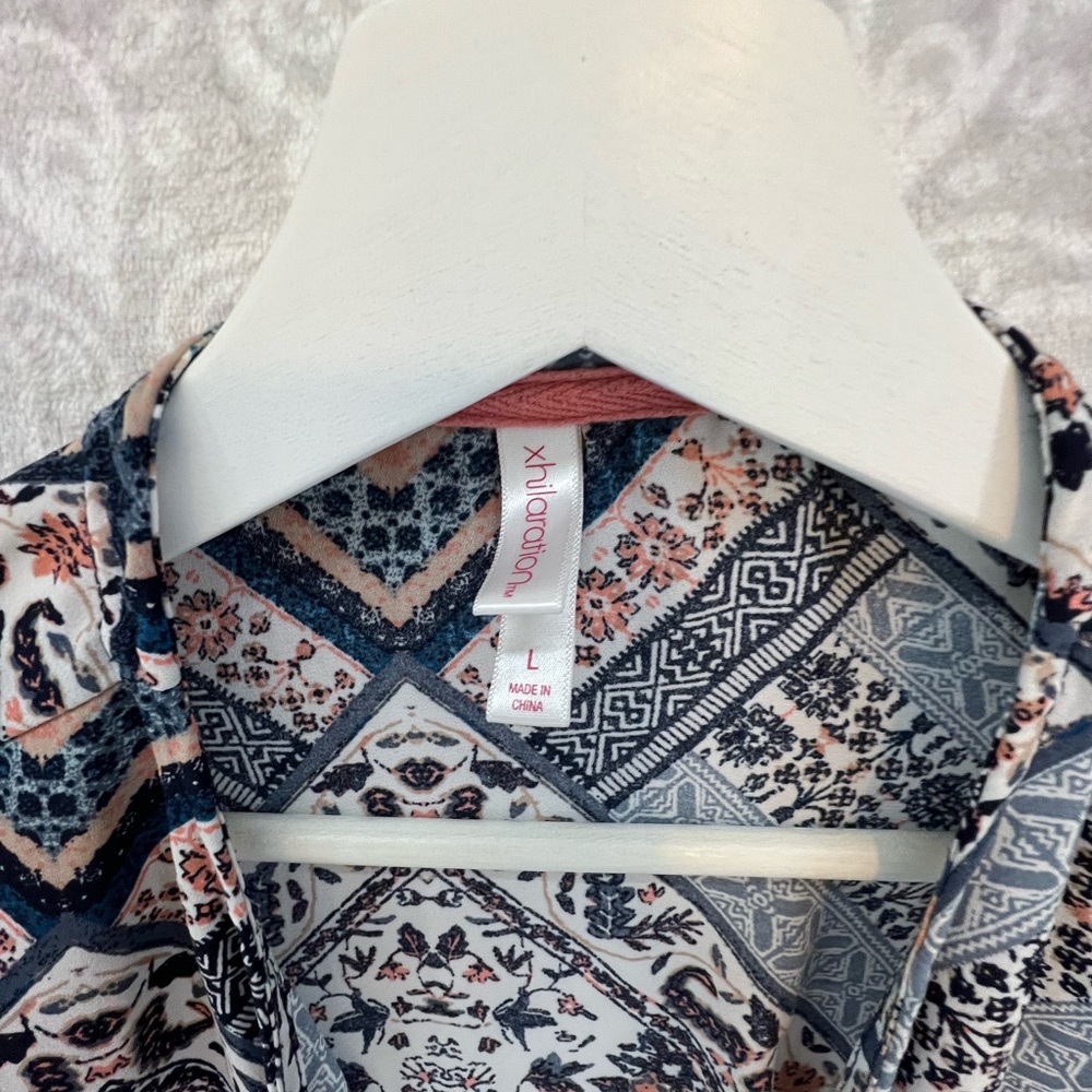 XHILARATION OPEN FRONT CARDIGAN TOP OVERSIZED COVER UP LACE PRINT PINK BLUE EUC - Picture 8 of 11
